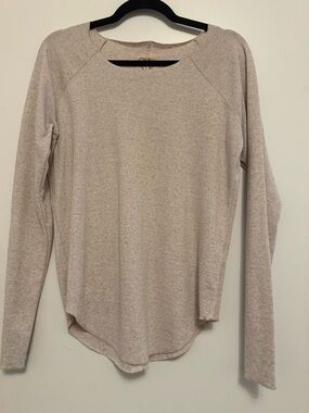 Chaser Linen Blend Wheat Lightweight Linen Blend Tee Sweater L